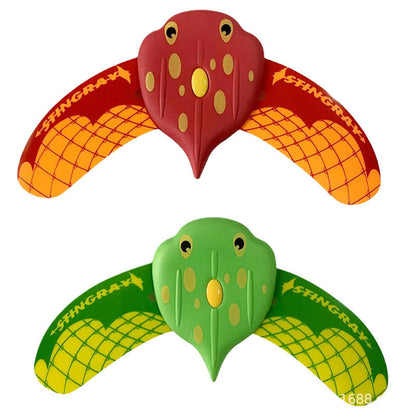 Water-Powered Manta Ray Toy Underwater Pool Toy—Equipped with self-propelled jet propulsion and adjustable fins, this pool diving toy glides smoothly underwater.
